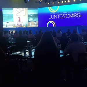 Apresentação da conferĂȘncia Ball do Brasil
