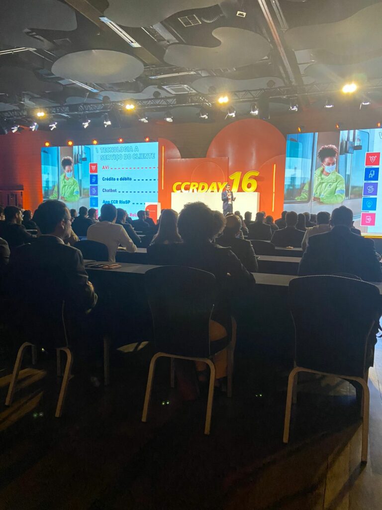 Pessoas participando do evento CCRDay16
