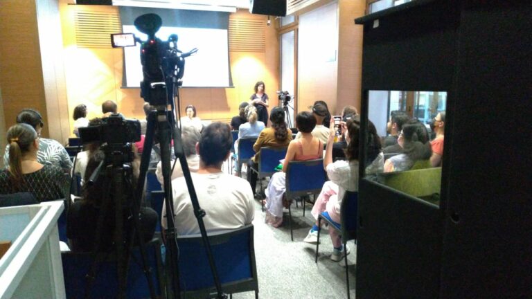 Tradução simultânea exposição